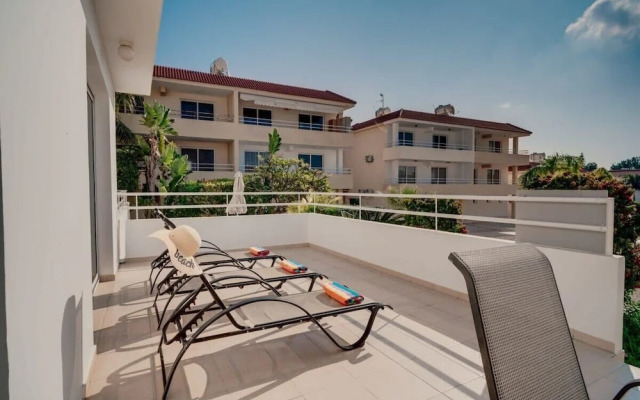 Narcissos Nissi Beach Apartment C5