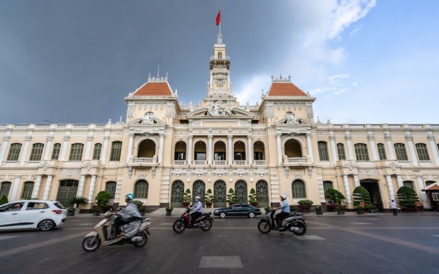 Saigon Skyline Suite in Central District 1