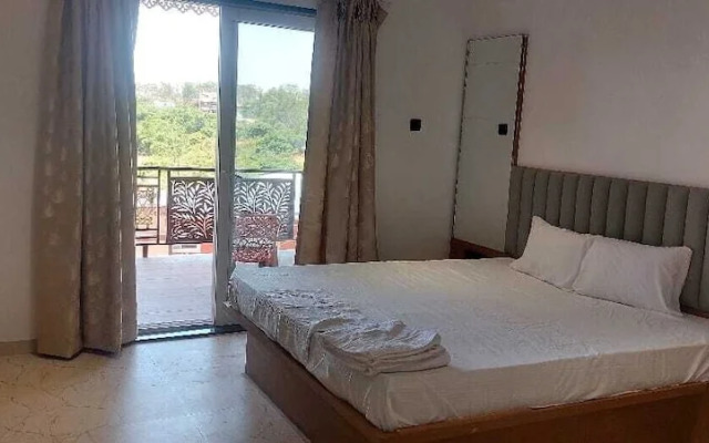 Rajapuri Caves Hills Resort