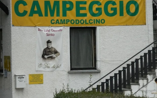 catalogImage