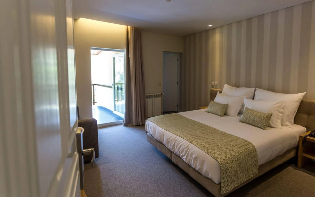 Adelaide Hotel