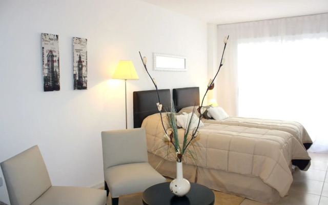 Arenales Suites