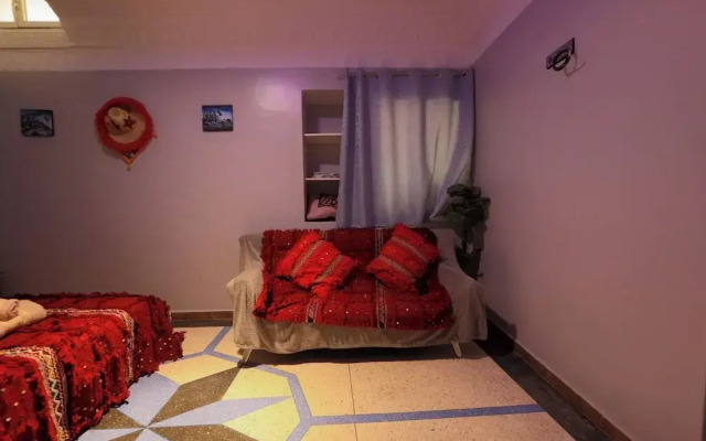 Bluerina Camp Hostel