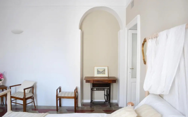 Via Anzi Como Apartments