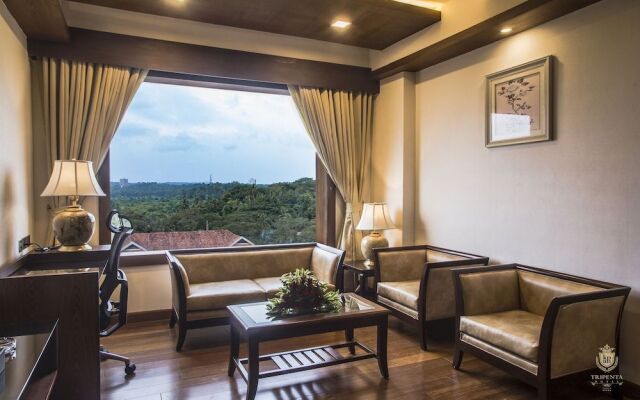 Kpm Tripenta Hotel