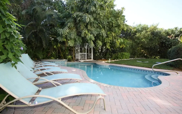 Captiva Island Inn