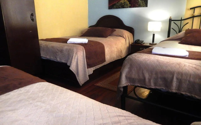La Merced PLaza Hotel