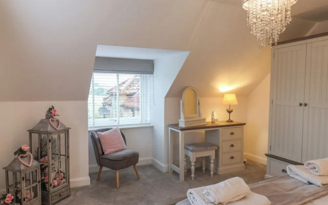 Brambles Apartment