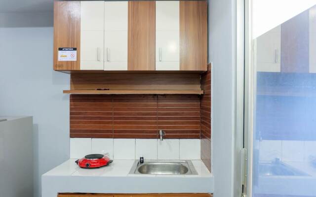 Sea View Studio Apartment at Green Bay Pluit