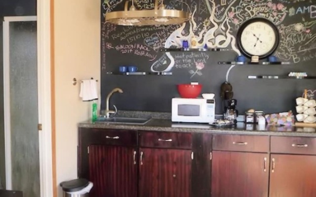 Belle Aire Mansion Guest House