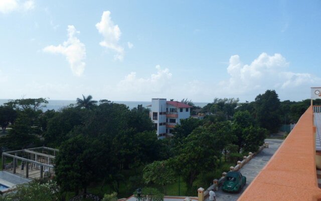 Capital O Oxtankah,chetumal bay