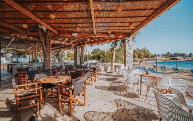 Coralli Seaside Resort