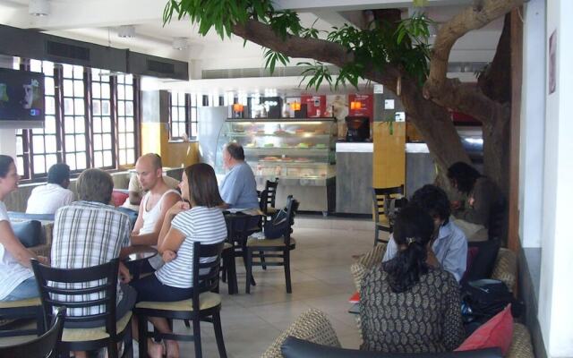 The Mango Tree Inn