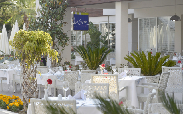 Calimera Side Resort