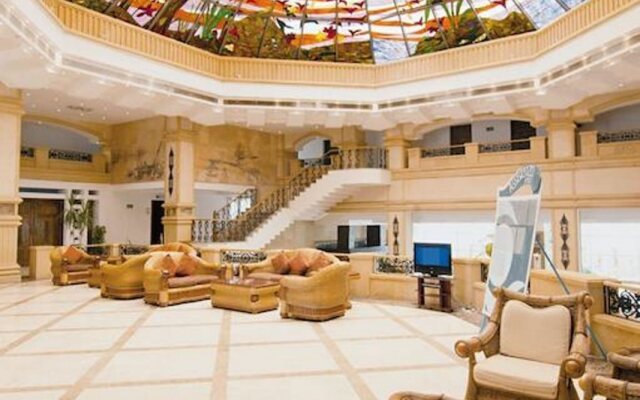 Queen Sharm Resort