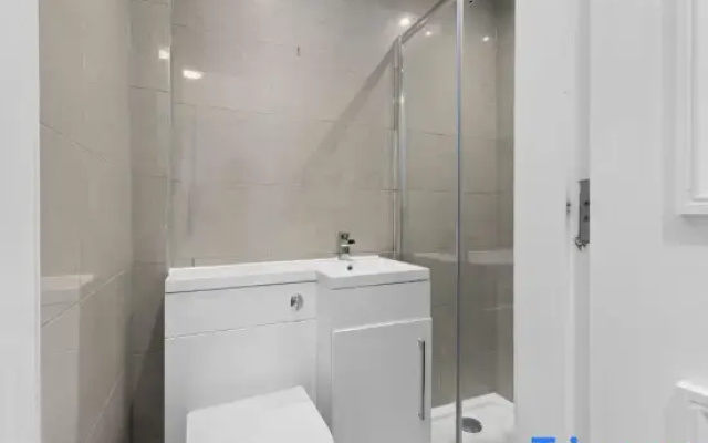Stylish 1 Bed Edinburgh City Centre Apartment