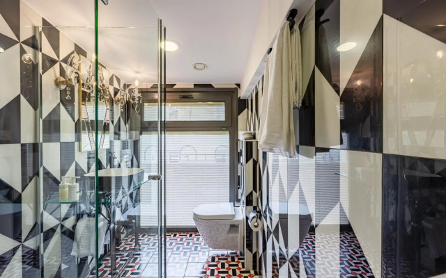 Villa Pera Suite Hotel
