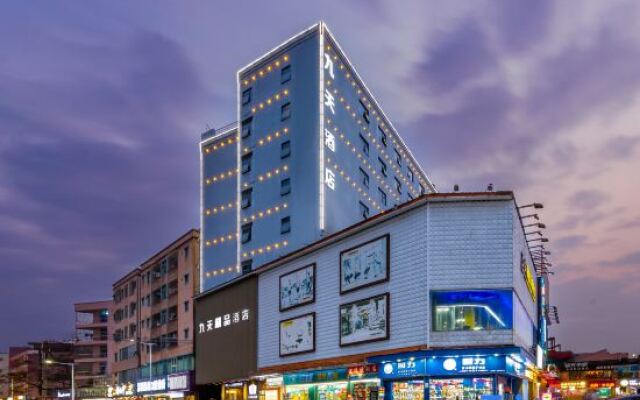 Jiutian Boutique Hotel (Songgang subway station, Shenzhen)