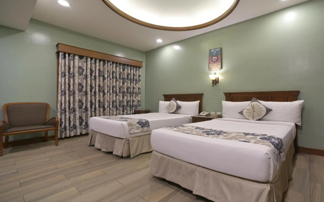 Paragon Hotel and Suites