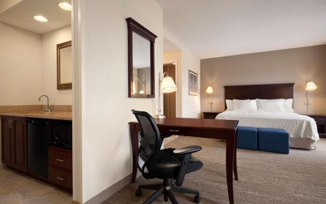 Hampton Inn & Suites Washington-Dulles International Airport