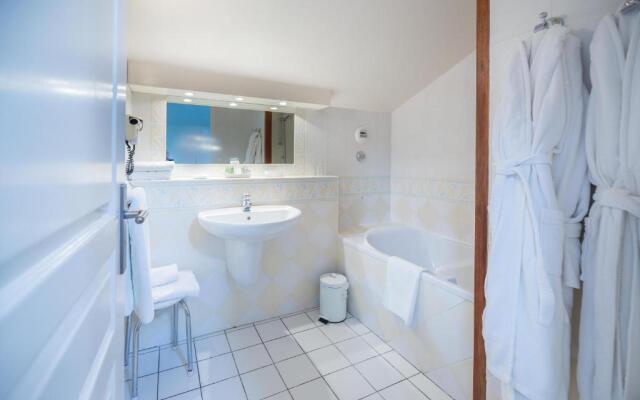 Hôtel Ithurria - Les Collectionneurs