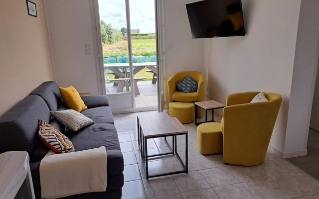 Comfortable Holiday Home Near the Beach