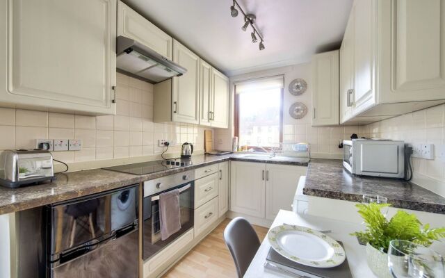 Dean Village Studio Apartment