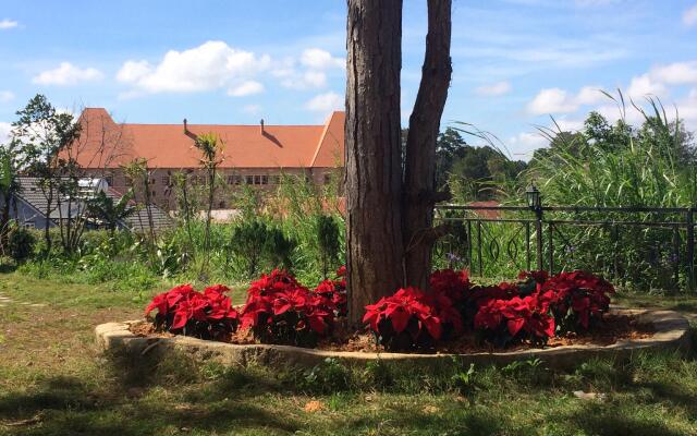 Dalat Train Villa