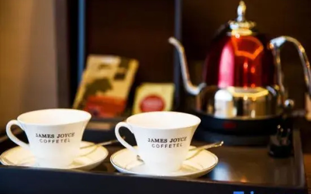 James Joyce Coffetel (Chengdu Jianshe Road Dongjiao Jiyi Square)