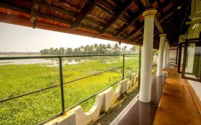 OYO 11996 Trium Resort