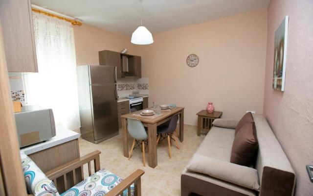 Joanna's Residence