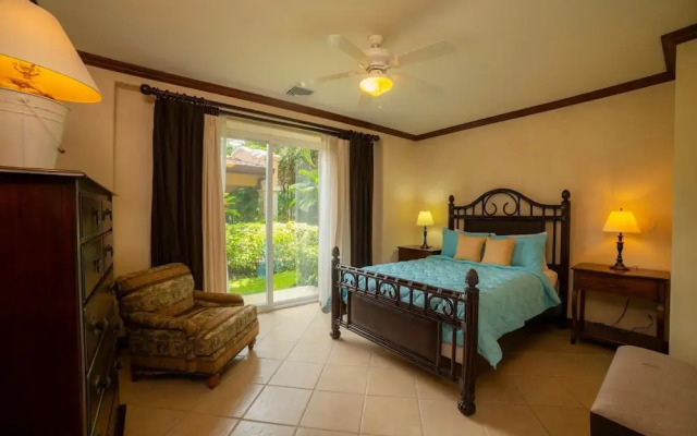 Bay Residence 9F 3 bdr 2 Bath