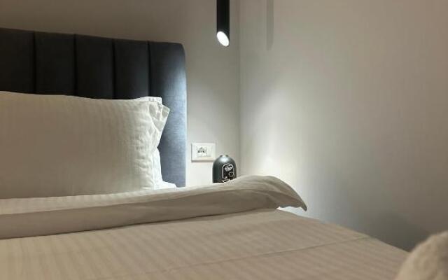 4SeasonsGea , Studio Apartment In Heart Of Tirana