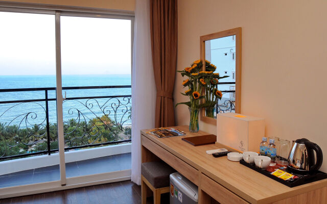 Begonia Nha Trang Hotel