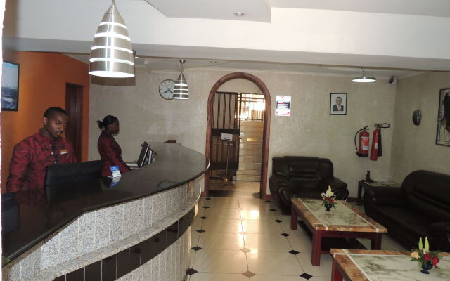 Hennessis Hotel