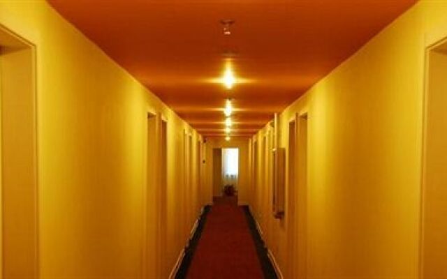 Home Inn Bayi Road - Dalian