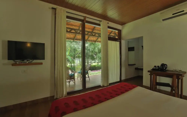 Palmgrove Lake Resort
