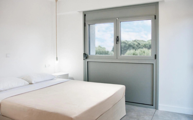 Axos Apartments