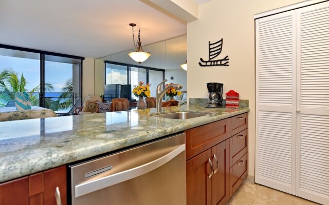 Mahana 713 by RedAwning