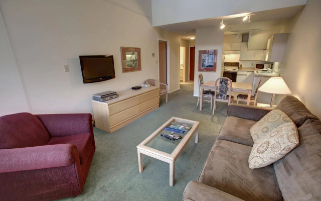 Glacier Lodge