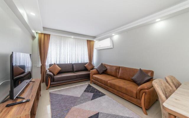 Altiparmak central 2 bdrm apartment