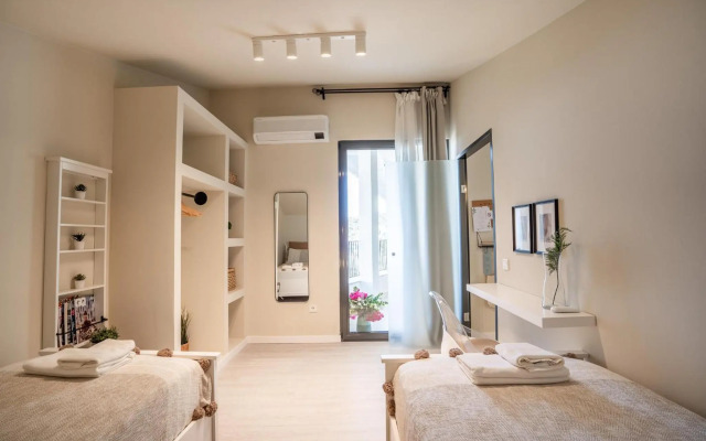 Crystal De Luxe Comfort Collection