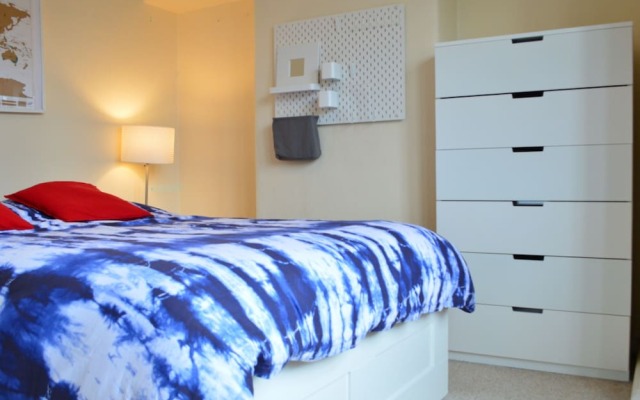 Tooting Broadway 2 Bedroom House