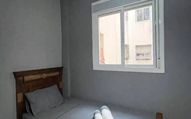 2 Bed Flat - Sleeps 6 - Parking - Wifi