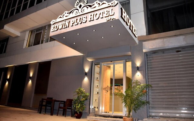 Edwin Plus Hotel