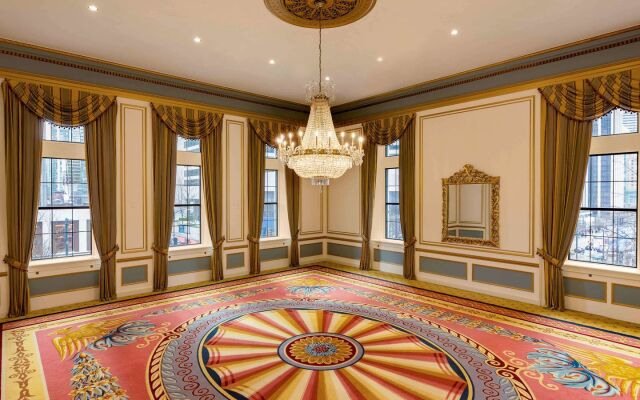 Fairmont Hotel Vancouver