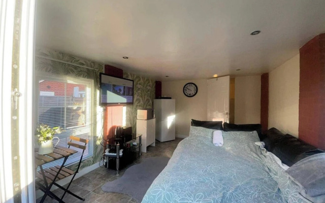Lovely 1-bed Studio in Bristol