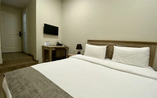 Hotel Nizami Street
