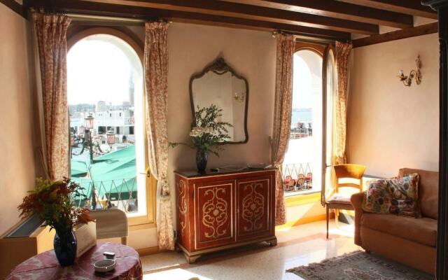 San Simeon Apartments
