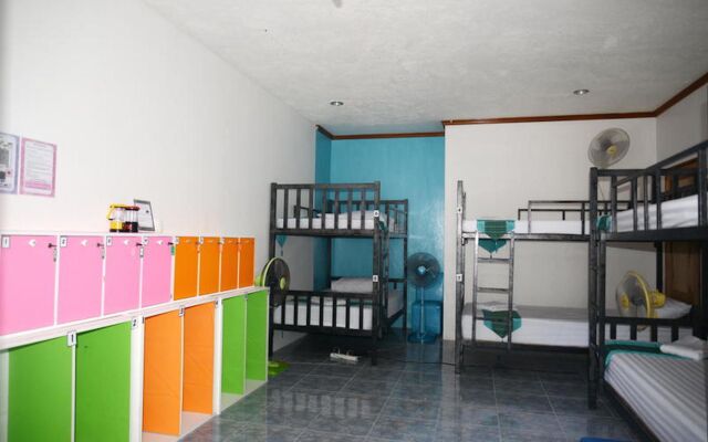 U&I Hostel